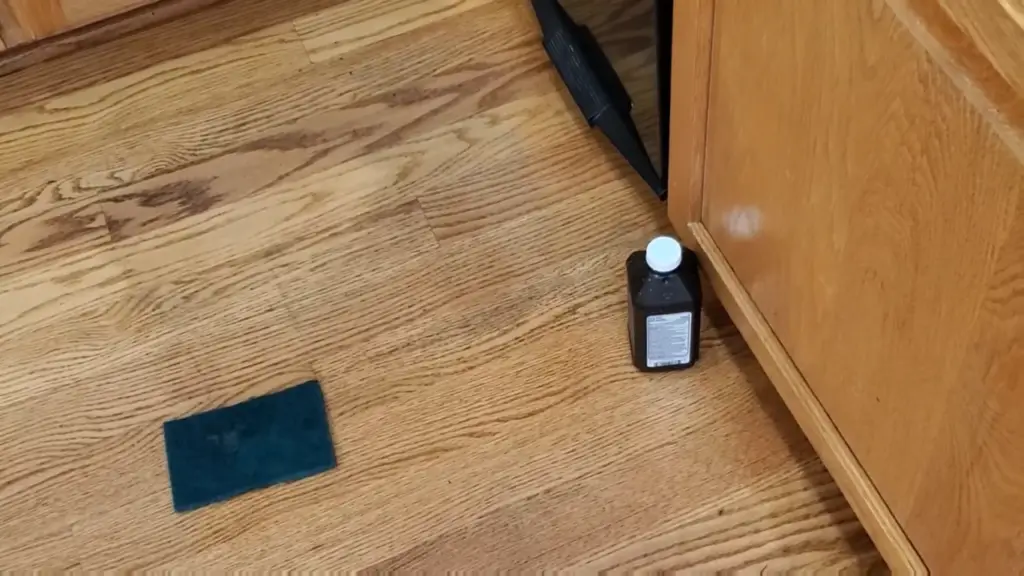 How to Get Rid of Special Stains on Your Hardwood Floor?