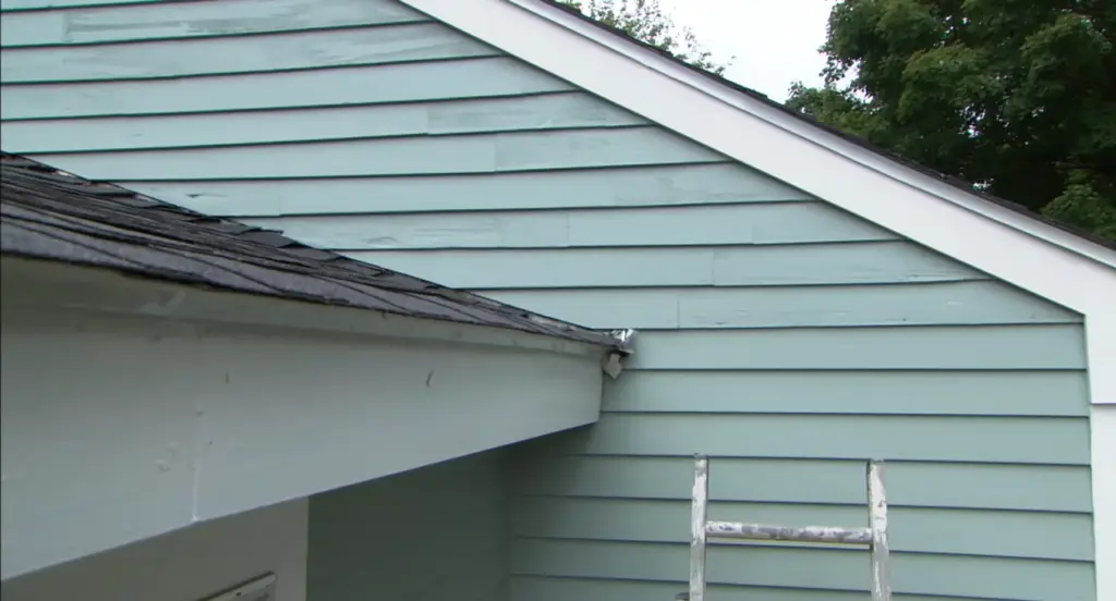 When Might Your Roof Not Need Gutters?