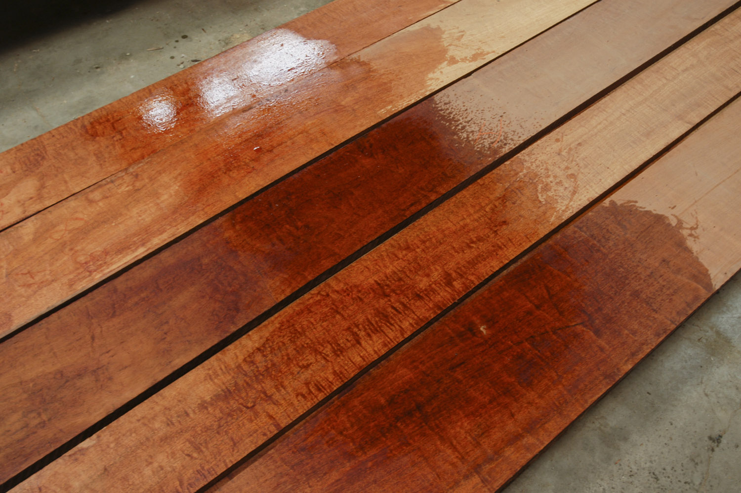 Buy Genuine Mahogany at Hearne Hardwoods Inc.