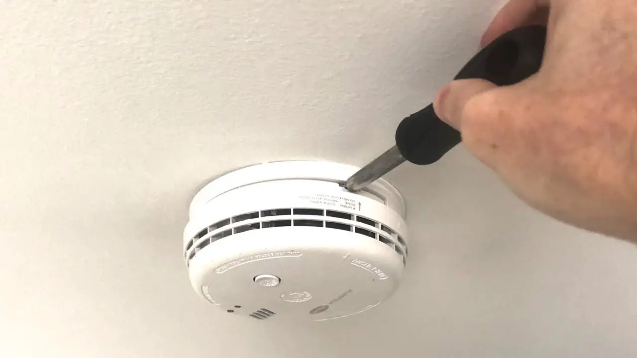 Can You Unplug a Hard-Wired Smoke Detector