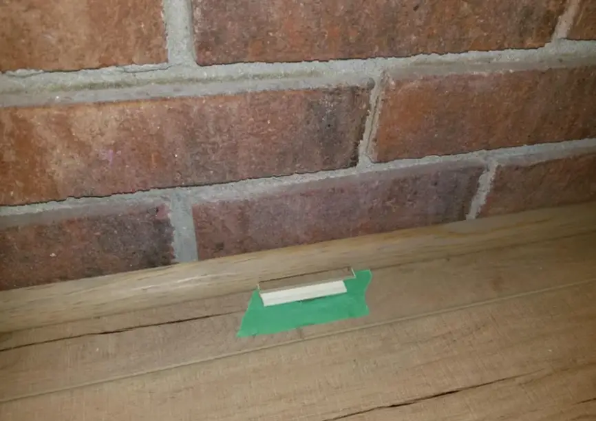 Does super glue work on brick