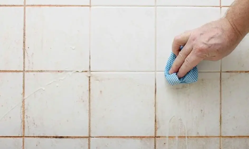 Get rid of bathroom moisture