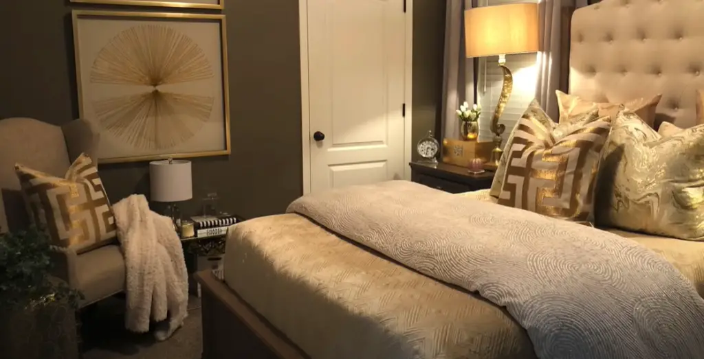 Is Gold A Good Color For The Bedroom?